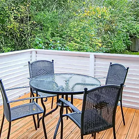 Awesome In With Kitchen Сasa de vacaciones